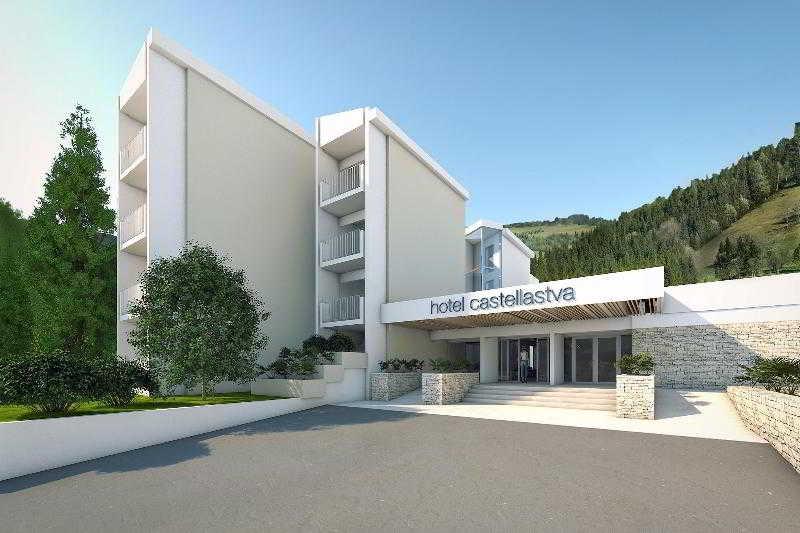 Hotel Castellastva Petrovac Exterior photo